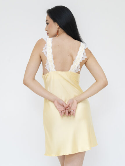 Pastel Yellow Dress - Imagen 3