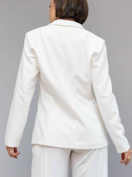 White Blazer - Imagen 3