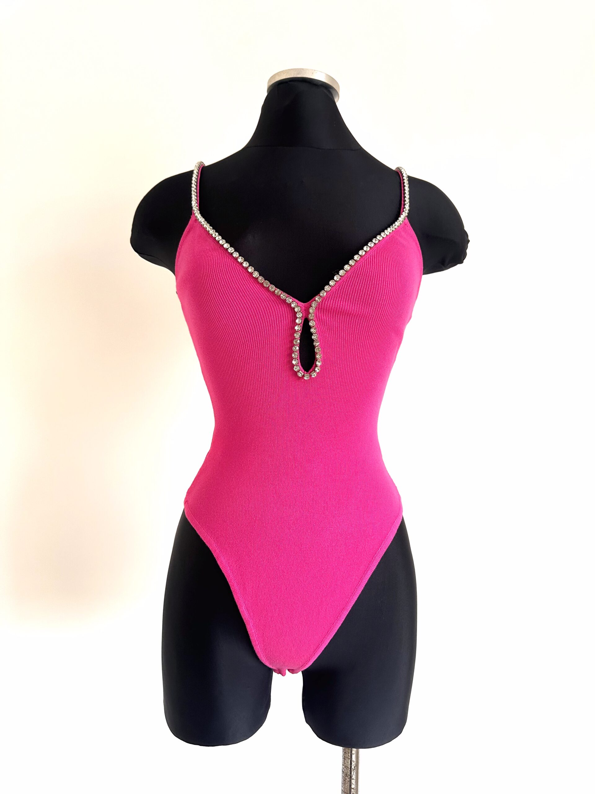 IMG_1277-scaled-2.jpg Fucsia Bodysuit - Imagen 1