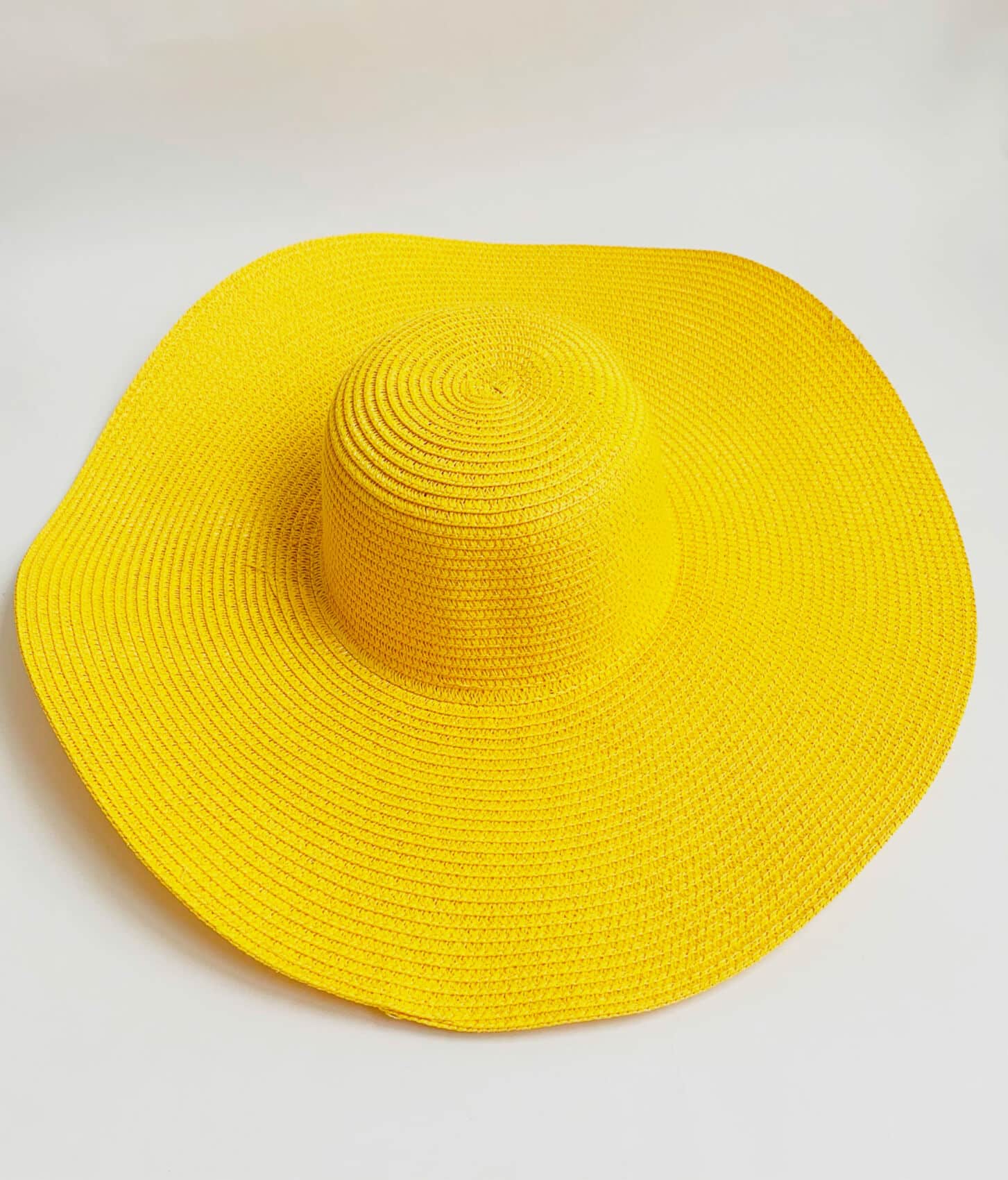 sombrero-amarillo-scaled-1.jpg Yellow Hat - Imagen 1