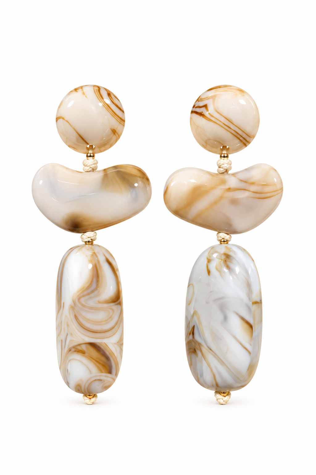 0862A686-29B6-40D7-AC0C-AE89F36E6625 White Earrings - Imagen 1