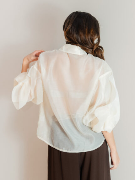 Beige Ruffle Blouse - Imagen 3