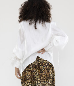 White Feather Blouse - Imagen 3